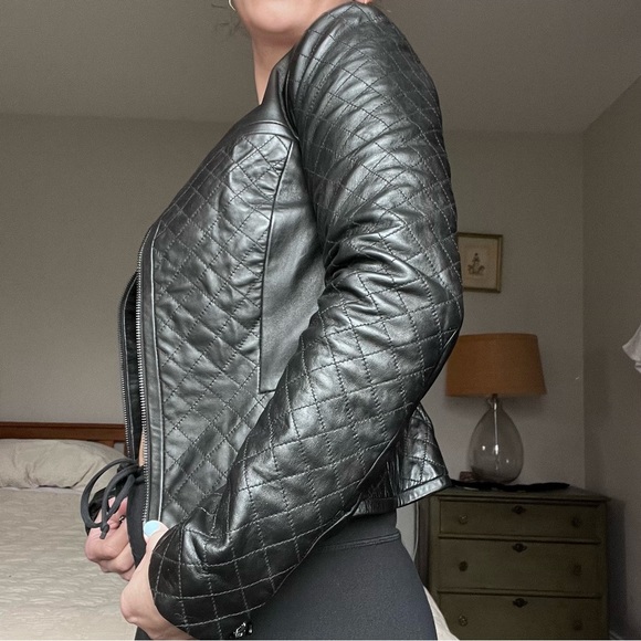 Classic Black Quilted Short Leather Jacket Moto Buttery Lambskin Leather Coat - Picture 13 of 14